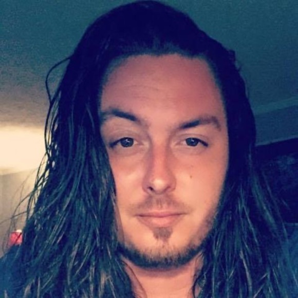 Meet your Posher, Clint - Picture 1 of 1